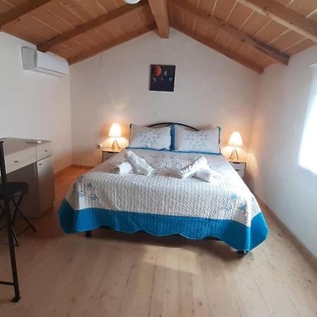 White Manolia Cottage Kato Korakiana Dış mekan fotoğraf
