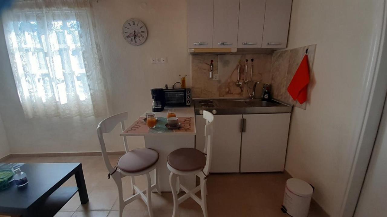 White Manolia Cottage Kato Korakiana Dış mekan fotoğraf